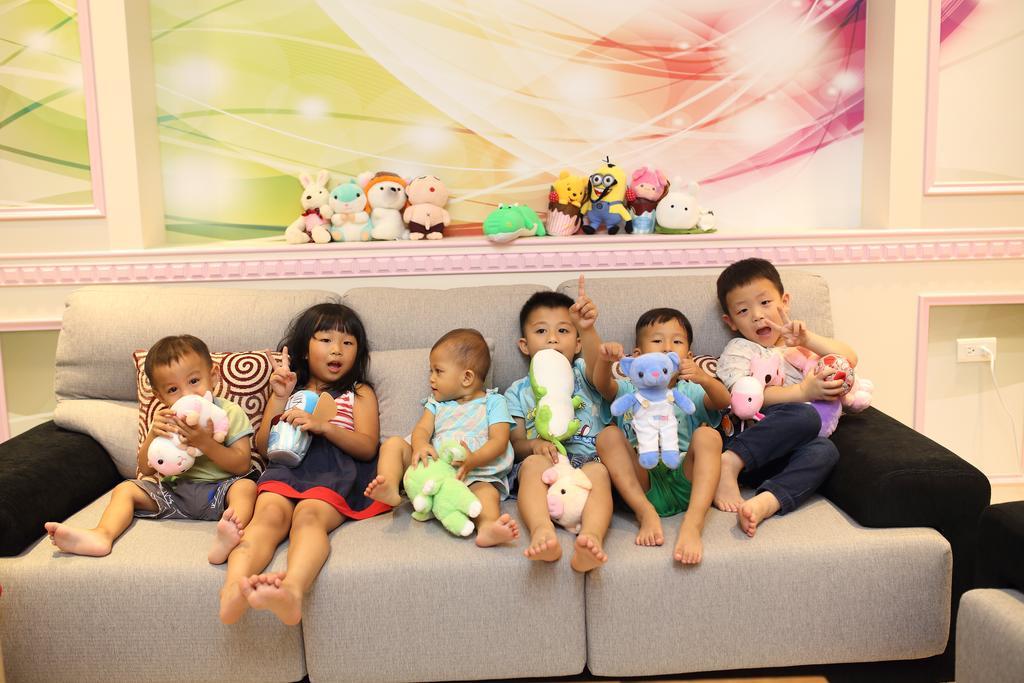Childlike Innocence Homestay Hualien Eksteriør billede