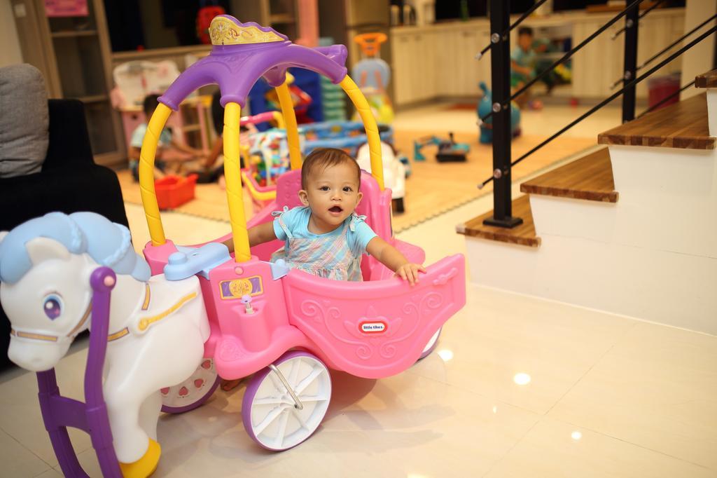 Childlike Innocence Homestay Hualien Eksteriør billede