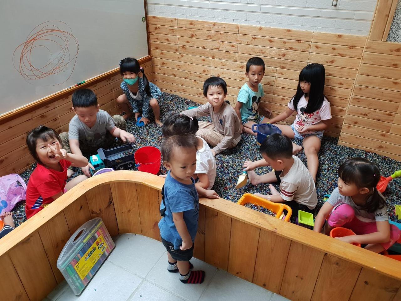 Childlike Innocence Homestay Hualien Eksteriør billede